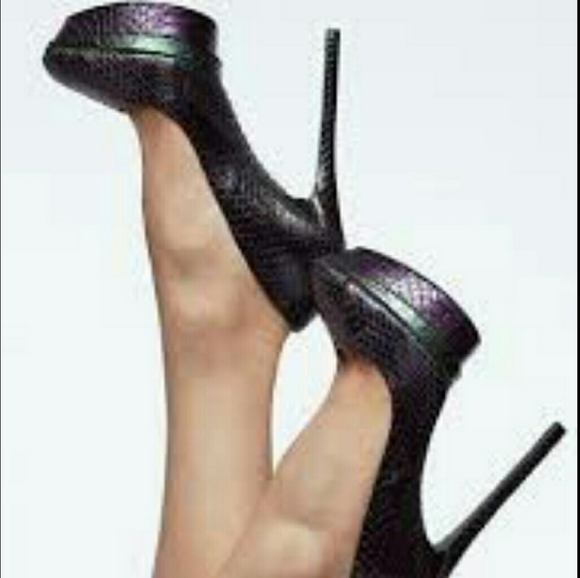 Brian Atwood Shoes - Gorgeous BRIAN ATWOOD snakeskin platform pumps